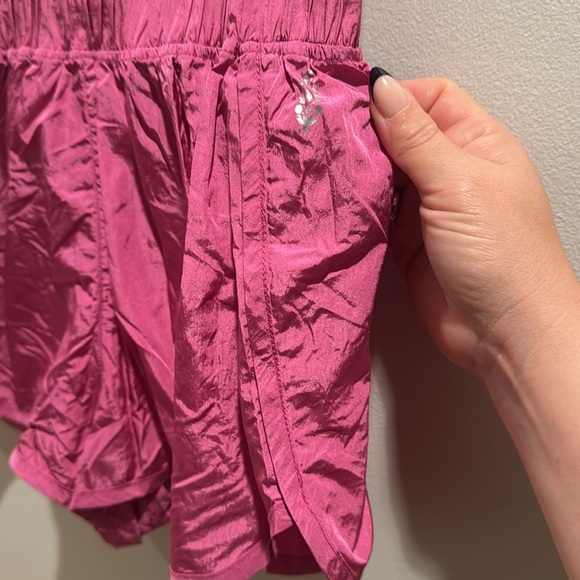 Free People Movement The Way Home Vibrant Pink Women's Shorts XL - Picture 4 of 6